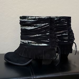 Ankle booties,  size 7, great condition